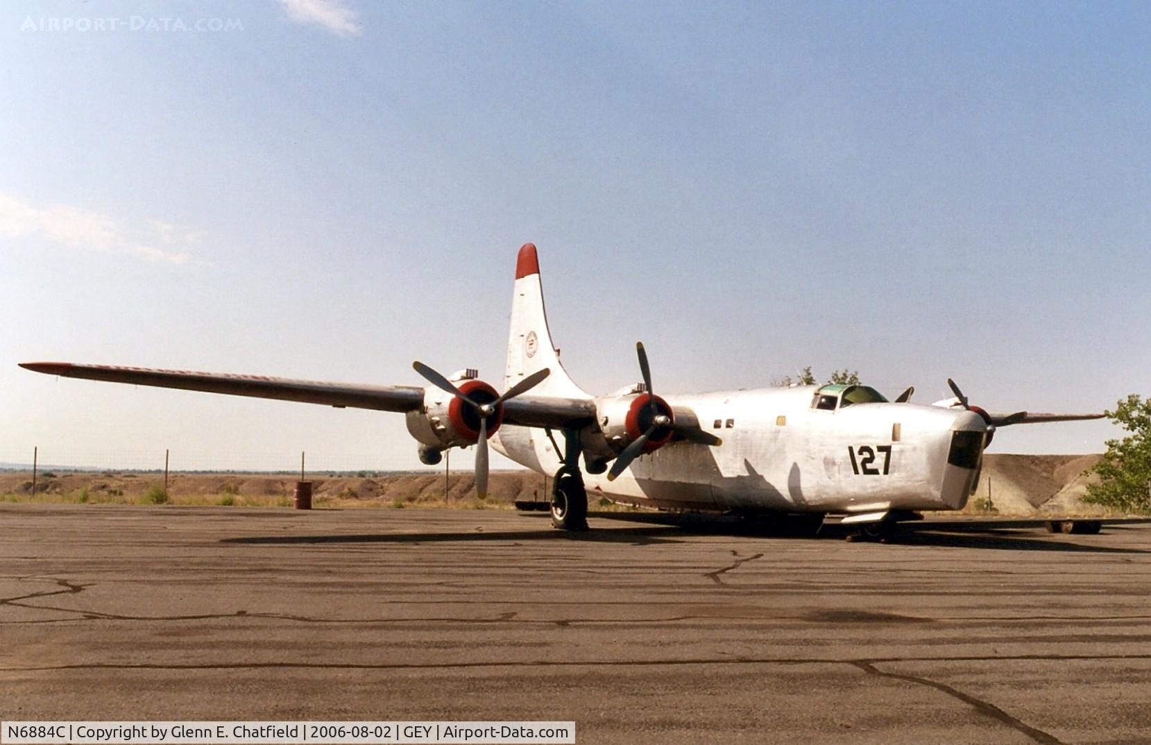 N6884C, 1959 Consolidated Vultee P4Y-2 Privateer C/N 59701, PB4Y-2/P-4B at the Firefighters' Museum