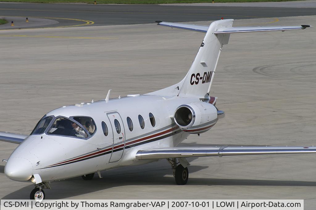 CS-DMI, 2005 Raytheon Hawker 400XP C/N RK-437, Netjets Beech 400 Beechjet