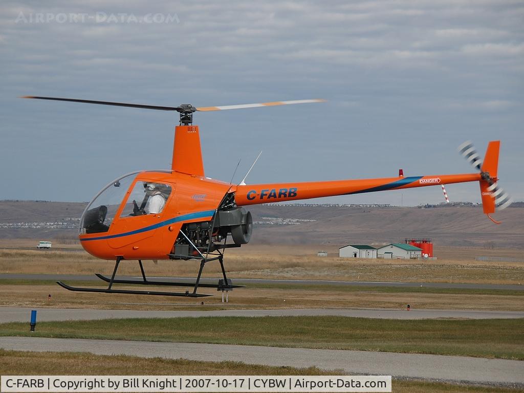 C-FARB, 1987 Robinson R22 Beta C/N 0728, Leaving hangar area