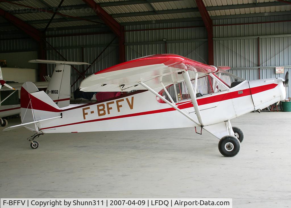 F-BFFV, Piper PA-11 Cub Special C/N 11-940, Inside the Airclub's hangar...