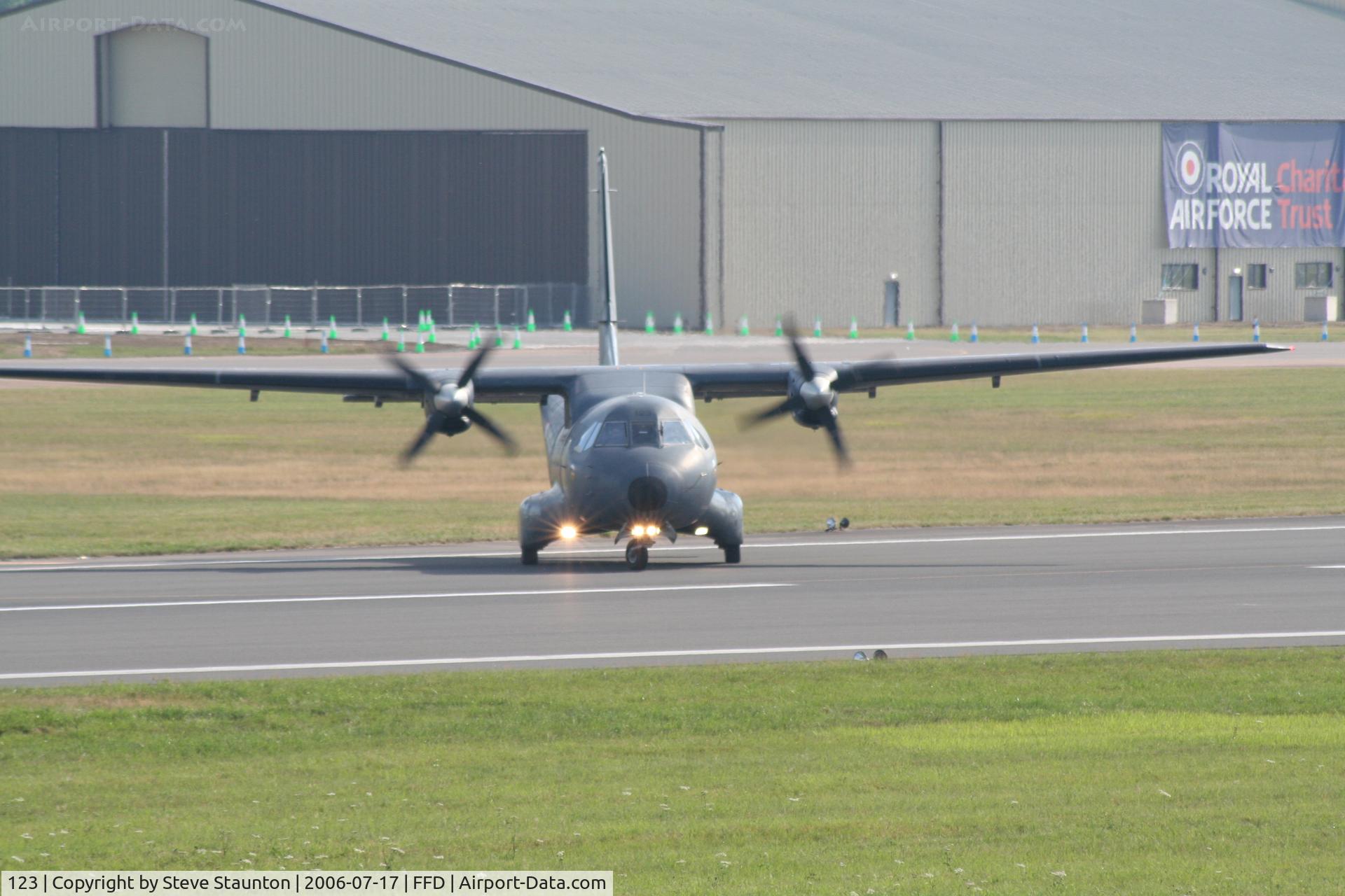 123, Airtech CN-235-200M C/N C123, Royal International Air Tattoo 2006