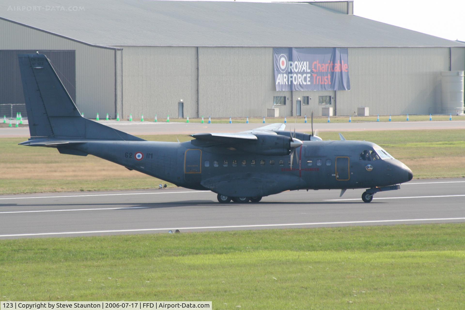 123, Airtech CN-235-200M C/N C123, Royal International Air Tattoo 2006