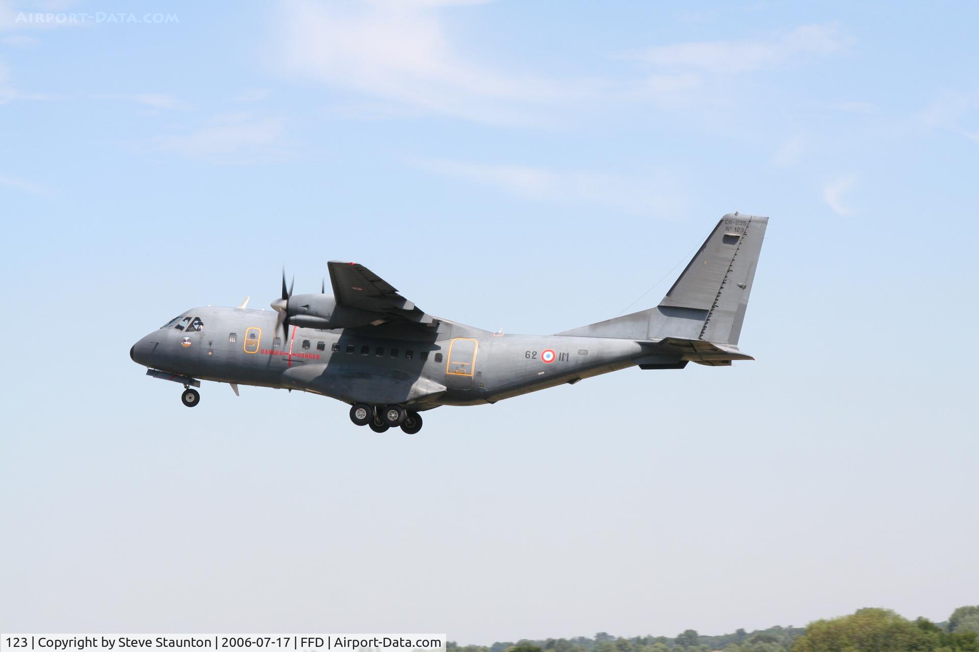 123, Airtech CN-235-200M C/N C123, Royal International Air Tattoo 2006