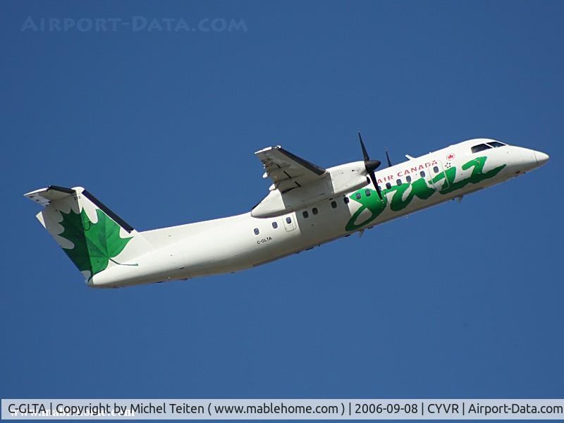 C-GLTA, 1989 De Havilland Canada DHC-8-301 Dash 8 C/N 154, Taking off from YVR