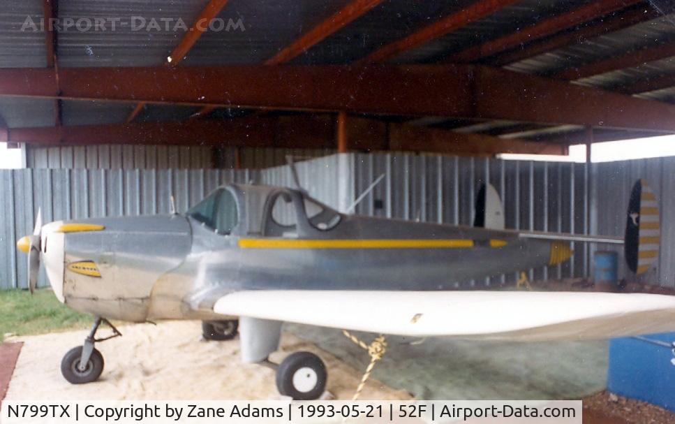 N799TX, 1946 Erco 415C Ercoupe C/N 670, In the hanger