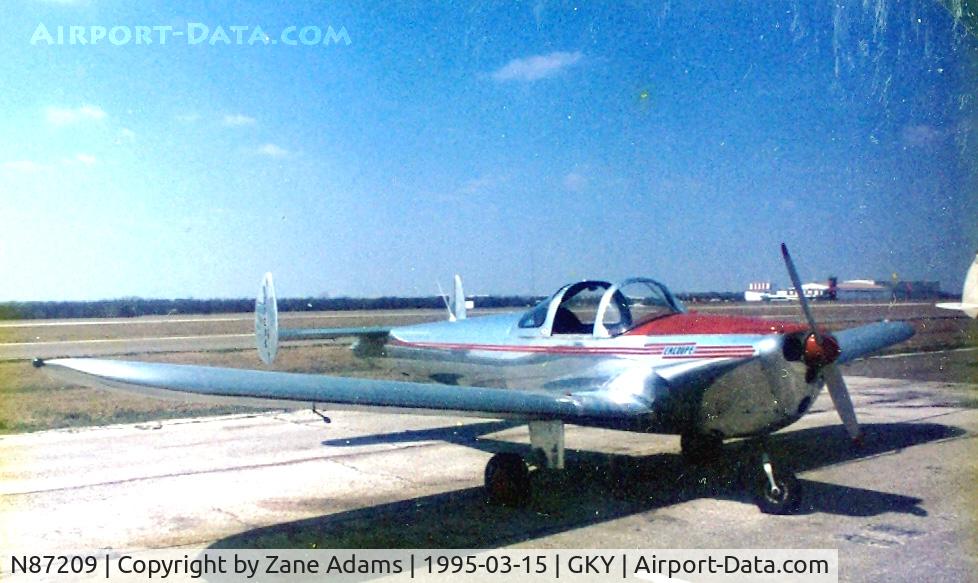 N87209, 1946 Erco 415C Ercoupe C/N 382, On the ramp at Arlington Muni