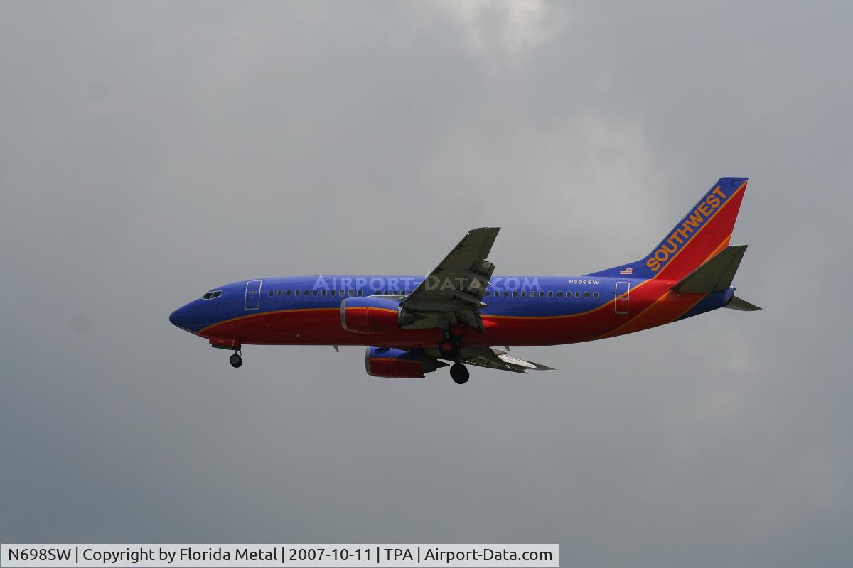 N698SW, 1986 Boeing 737-317 C/N 23176, Southwest