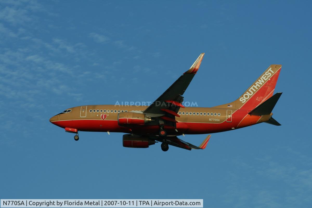 N770SA, 2000 Boeing 737-7H4 C/N 30589, Southwest