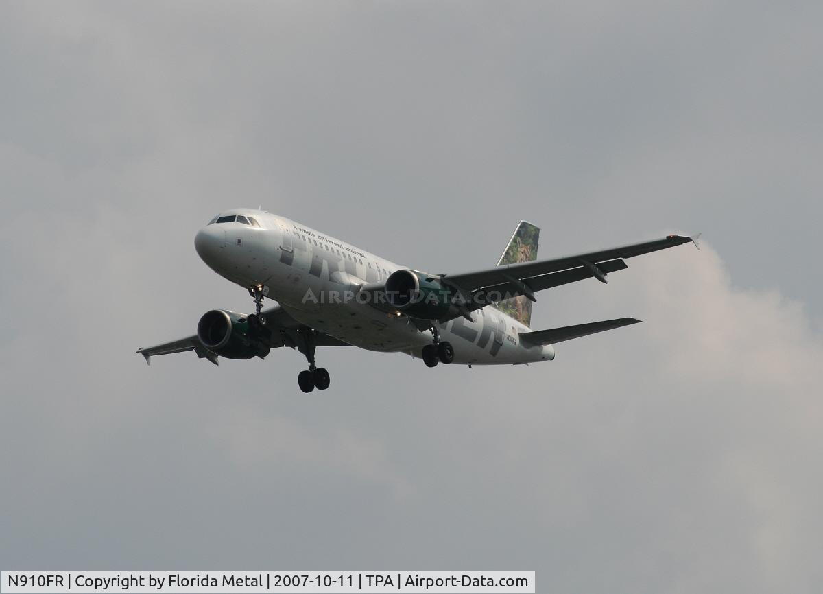 N910FR, 2002 Airbus A319-112 C/N 1781, Sal