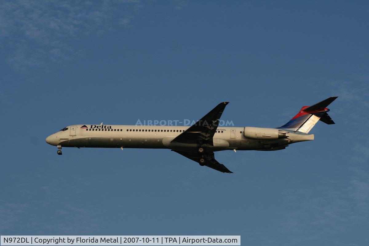 N972DL, 1991 McDonnell Douglas MD-88 C/N 53215, Delta