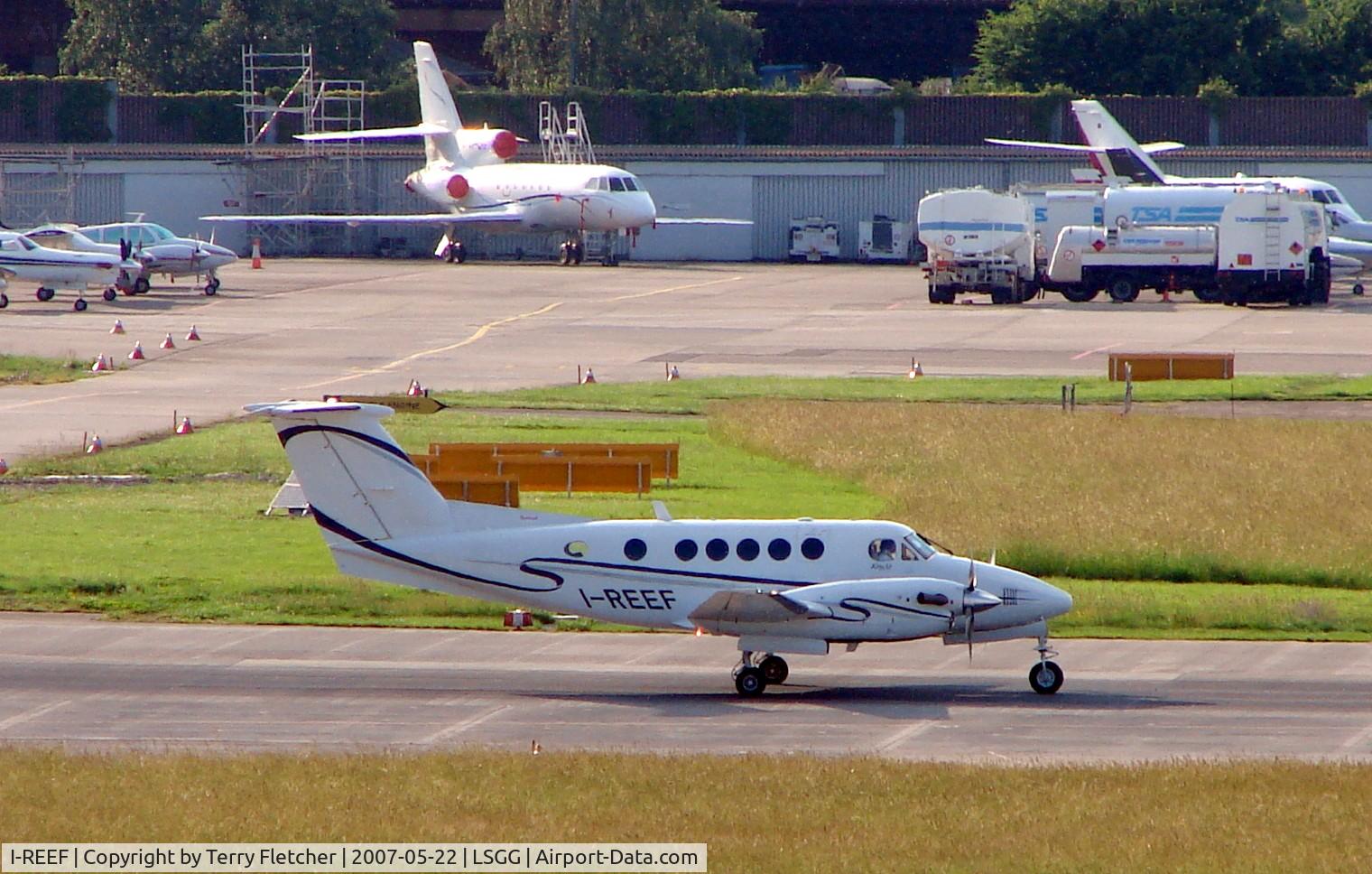 I-REEF, 2005 Raytheon B200 King Air C/N BB-1905, at Geneva on the day of EBACE2007 exhibition
