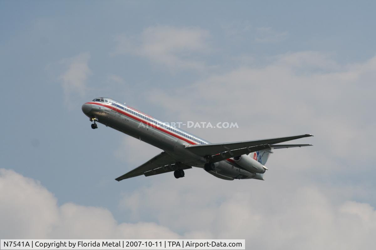 N7541A, 1990 McDonnell Douglas MD-82 (DC-9-82) C/N 49995, American