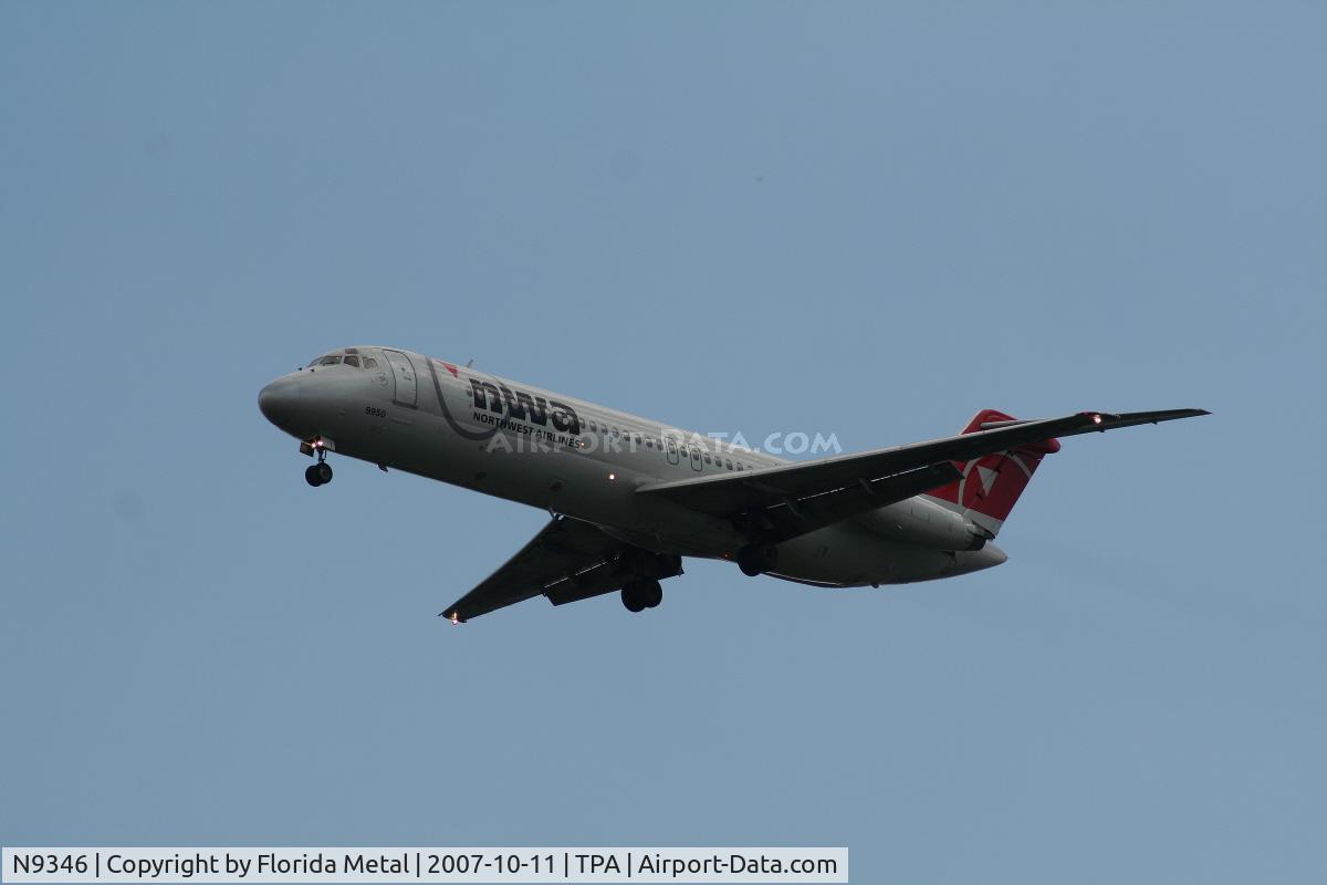 N9346, 1969 Douglas DC-9-32 C/N 47376, Northwest