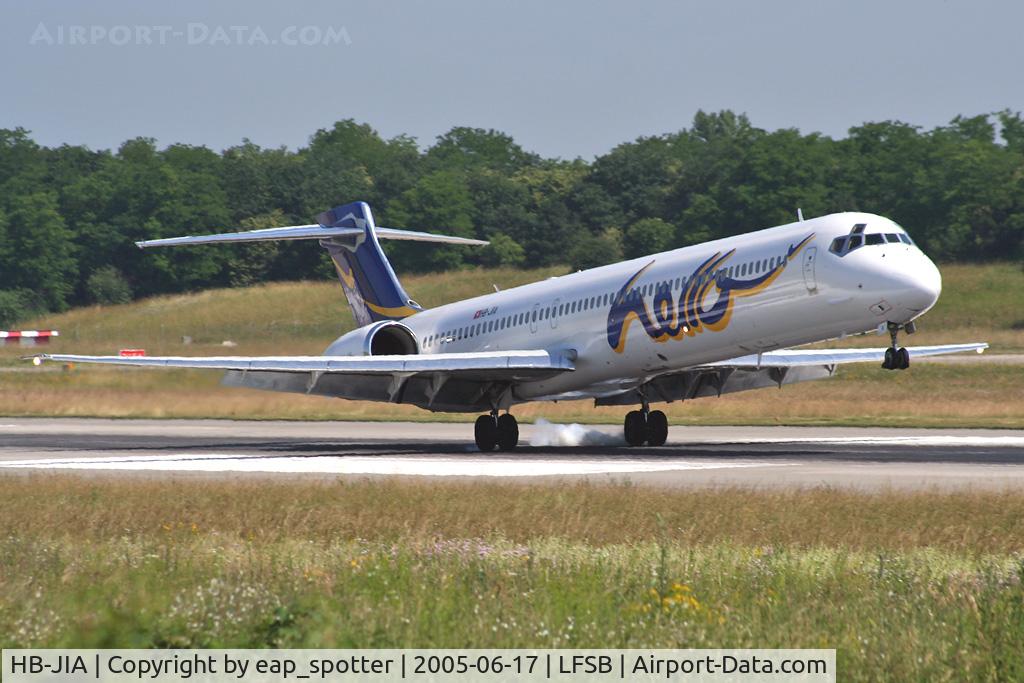 HB-JIA, 1997 McDonnell Douglas MD-90-30 C/N 53552, landing on rwy 16