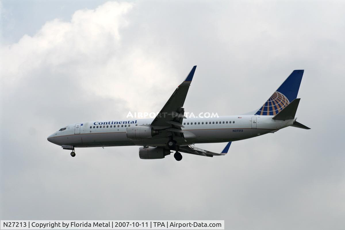 N27213, 1998 Boeing 737-824 C/N 28773, Continental
