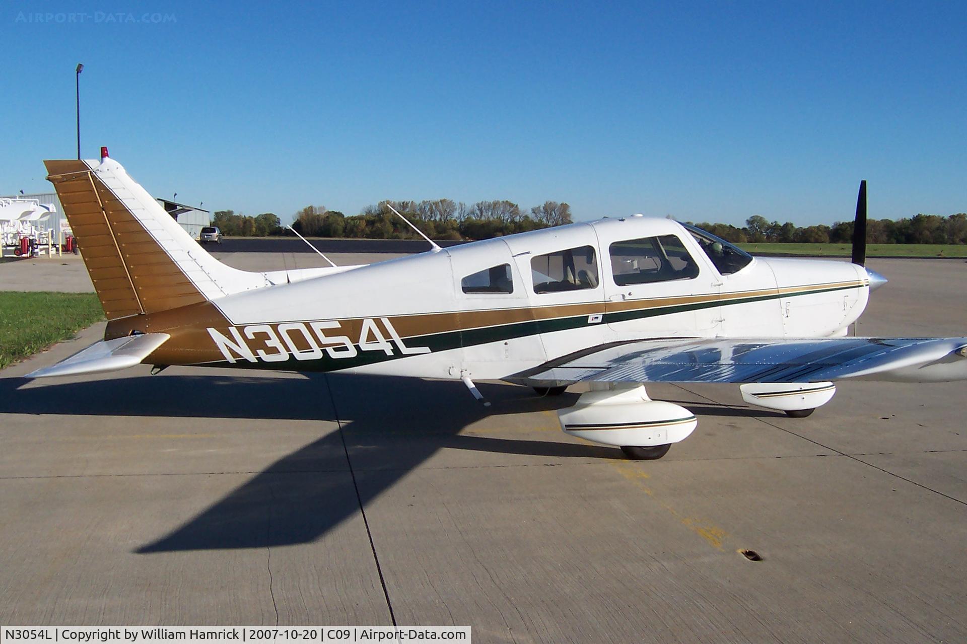 N3054L, 1979 Piper PA-28-161 C/N 28-7916250, N3054L @ Morris, IL