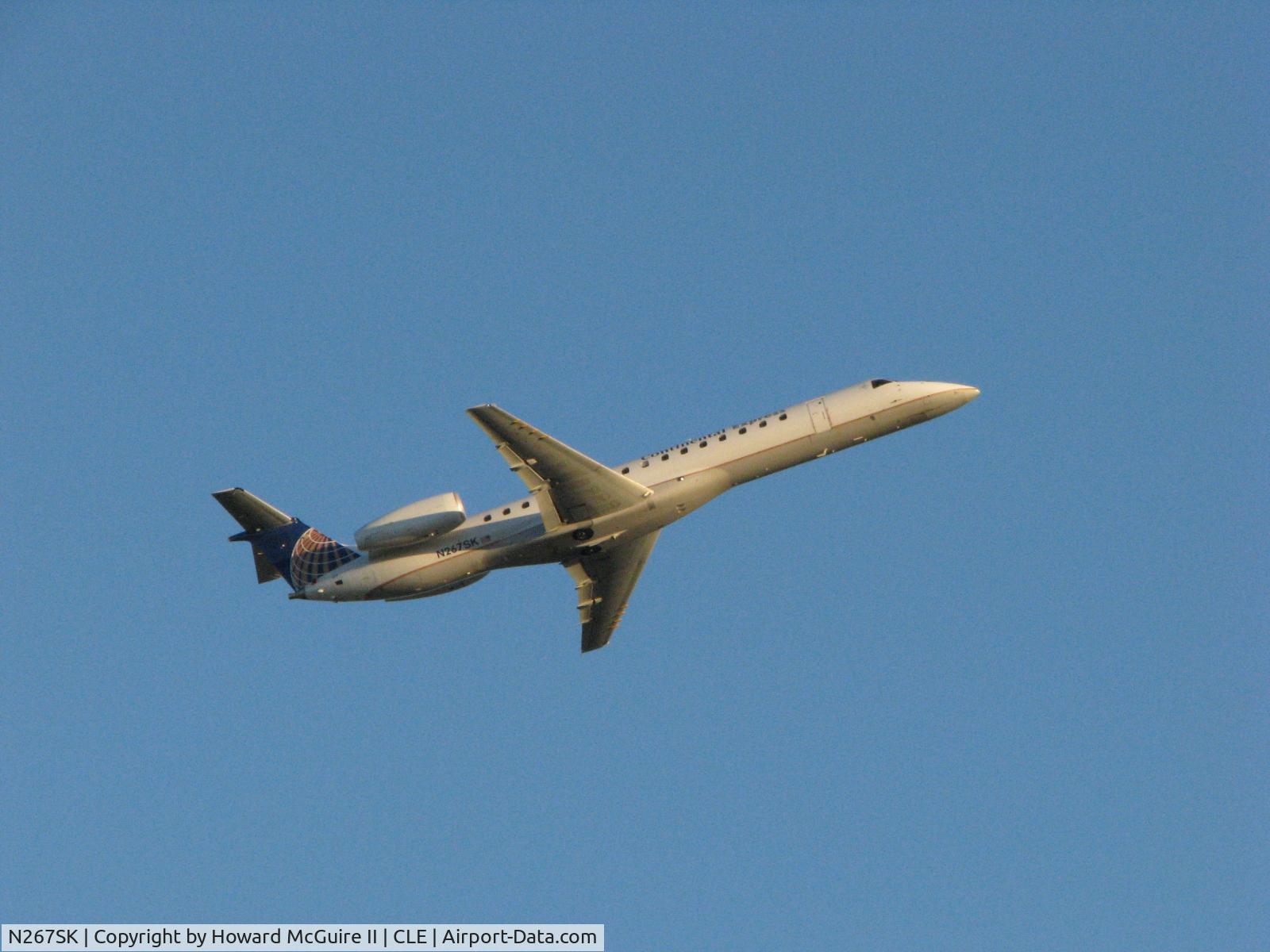 N267SK, 2000 Embraer ERJ-145LR (EMB-145LR) C/N 145268, Cleveland Hopkins Airport