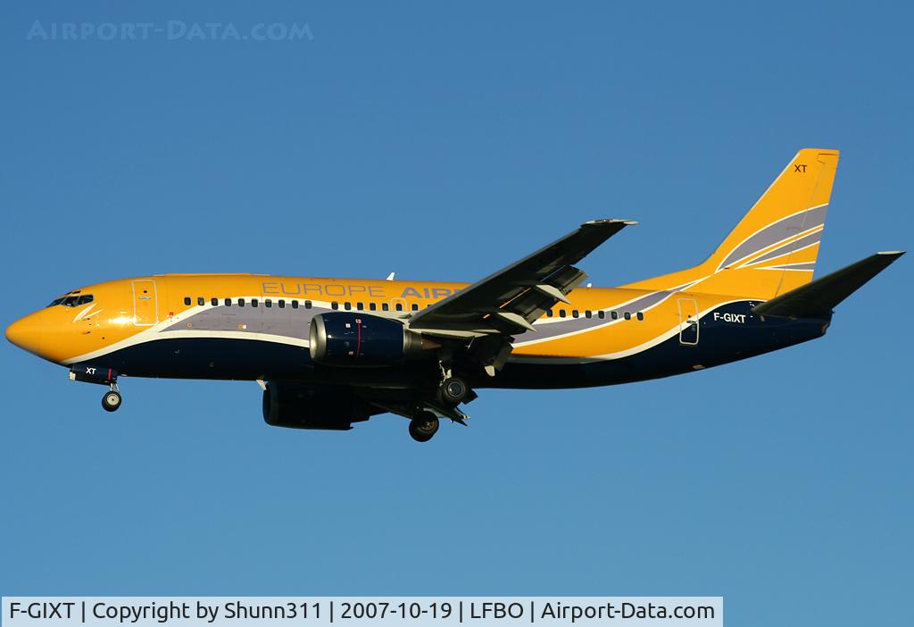 F-GIXT, 1997 Boeing 737-39M C/N 28898, Landing rwy 32L