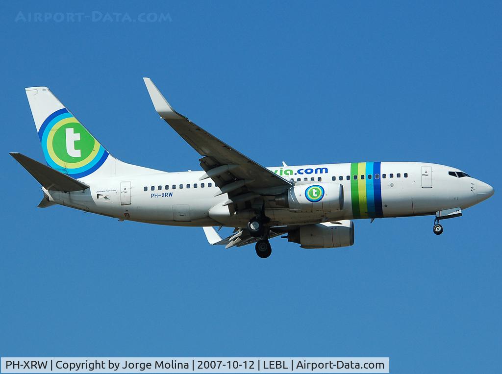 PH-XRW, 2003 Boeing 737-7K2 C/N 33465, NG on final to RWY 07L.