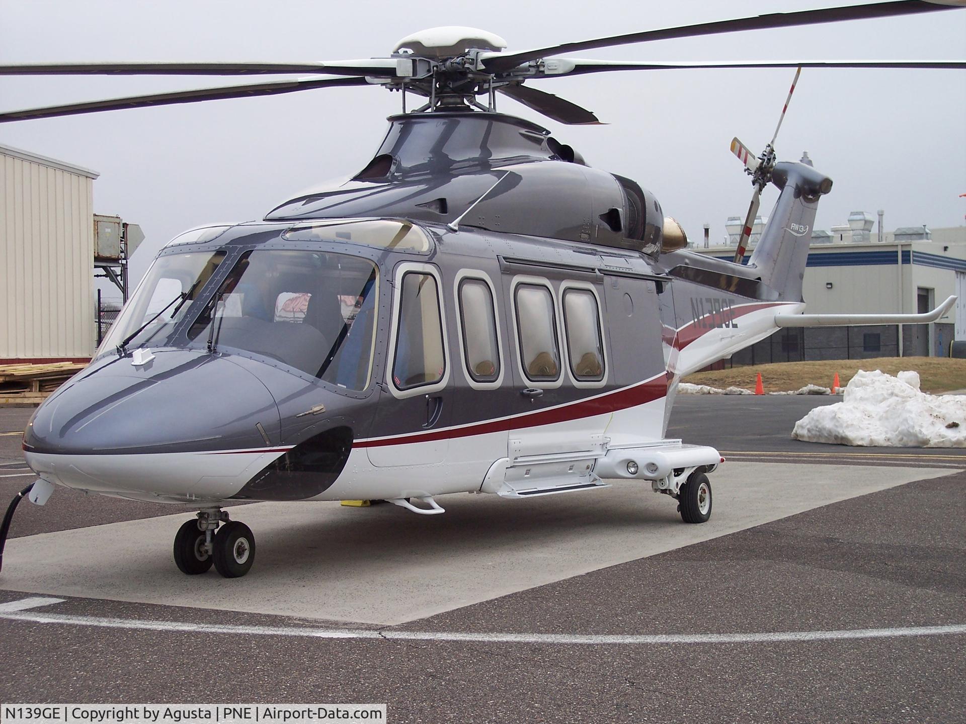 N139GE, 2007 AgustaWestland AW-139 C/N 31066, AW139 at Agusta's ramp