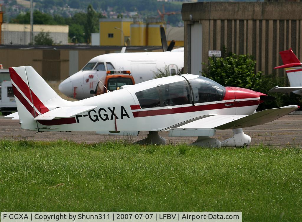 F-GGXA, Robin DR.400-120 Dauphin C/N 1897, Parked at the Airclub