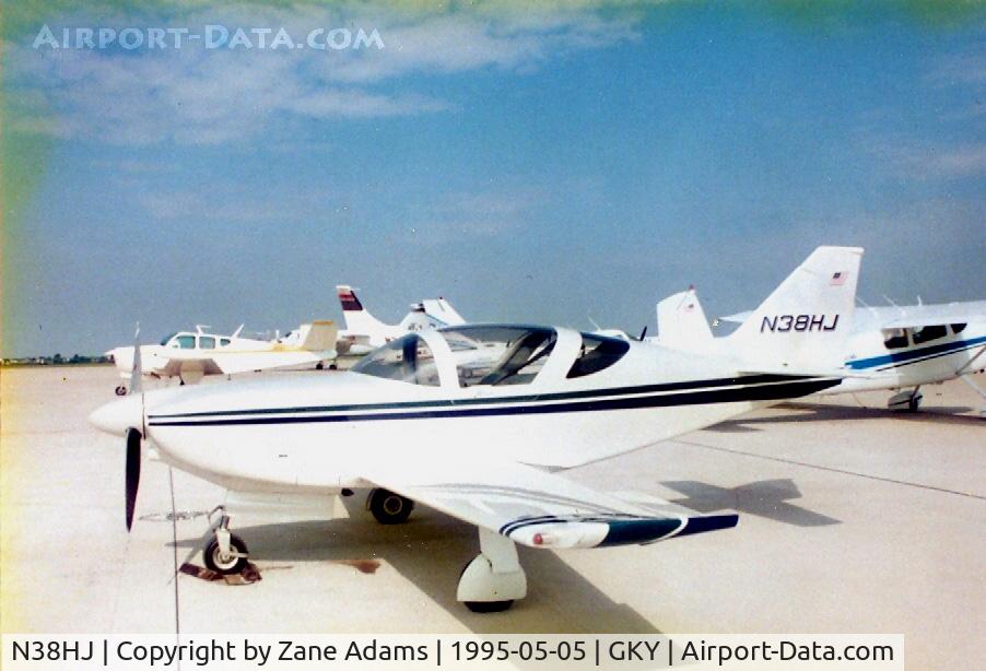 N38HJ, Stoddard-Hamilton Glasair C/N Not Found N38HJ, On the ramp at Arlington Muni