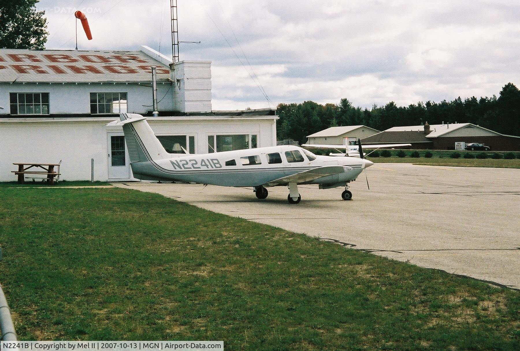 N2241B, 1978 Piper PA-32RT-300 C/N 32R-7985018, Parked @ Harbor Springs Airport (MGN)