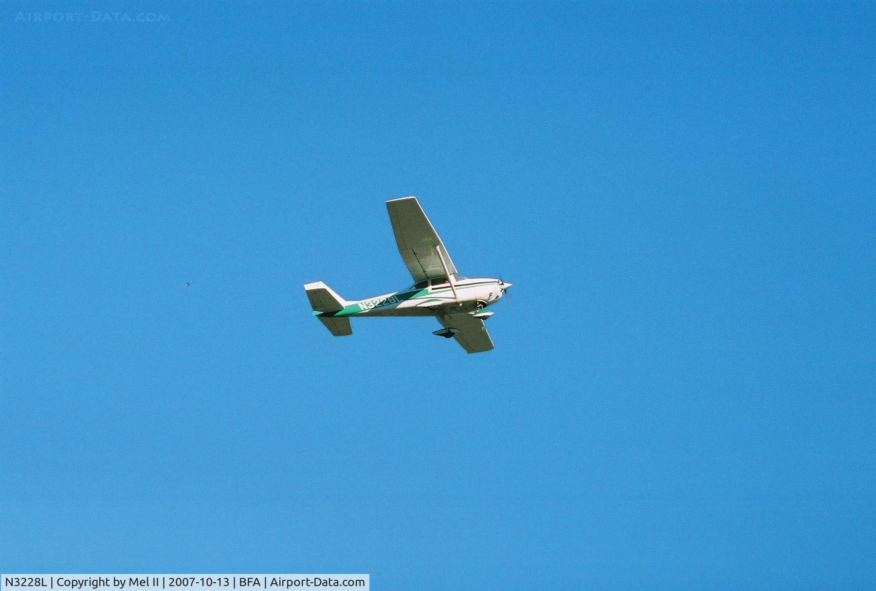 N3228L, 1967 Cessna 172H C/N 17256128, Departing RWY 17 @ Boyne Mountain Airport (BFA)