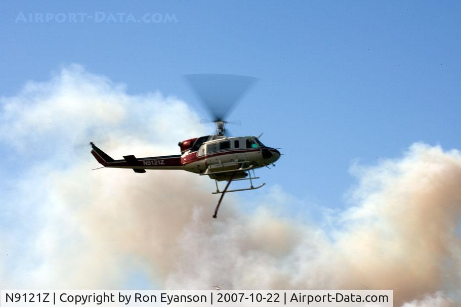 N9121Z, 1973 Bell 212 C/N 30580, Taking on Water at Castaic Lake