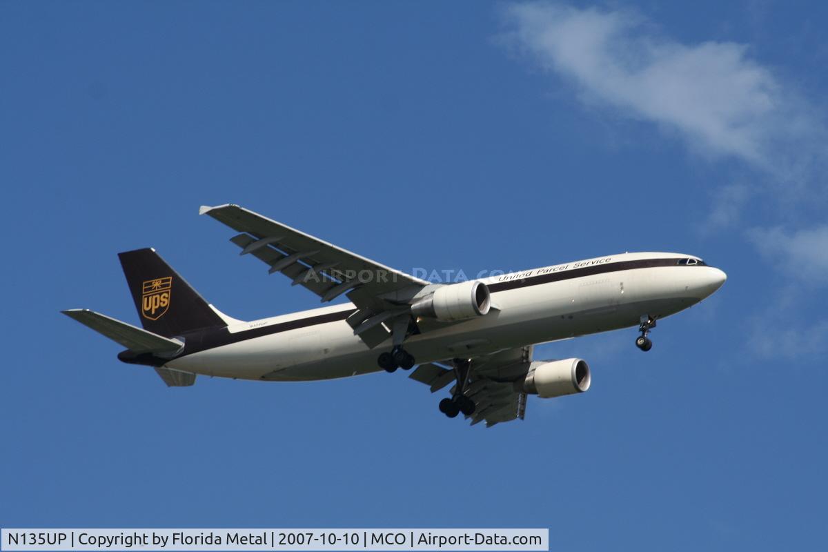N135UP, 2001 Airbus A300F4-622R C/N 0818, UPS