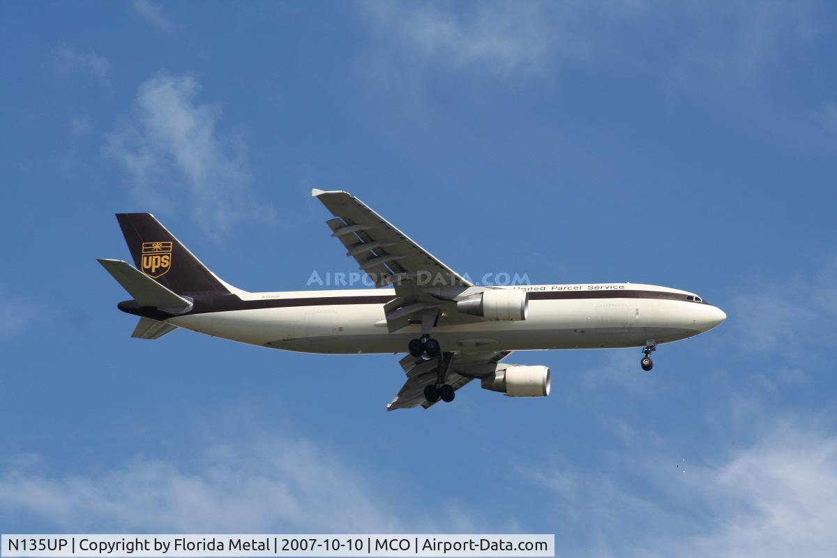 N135UP, 2001 Airbus A300F4-622R C/N 0818, UPS