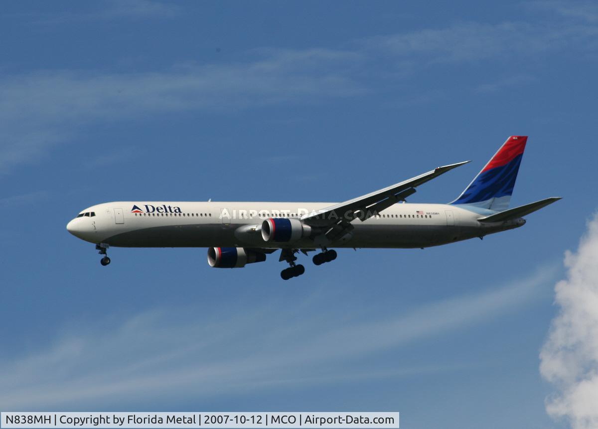 N838MH, 2000 Boeing 767-432/ER C/N 29711, Delta