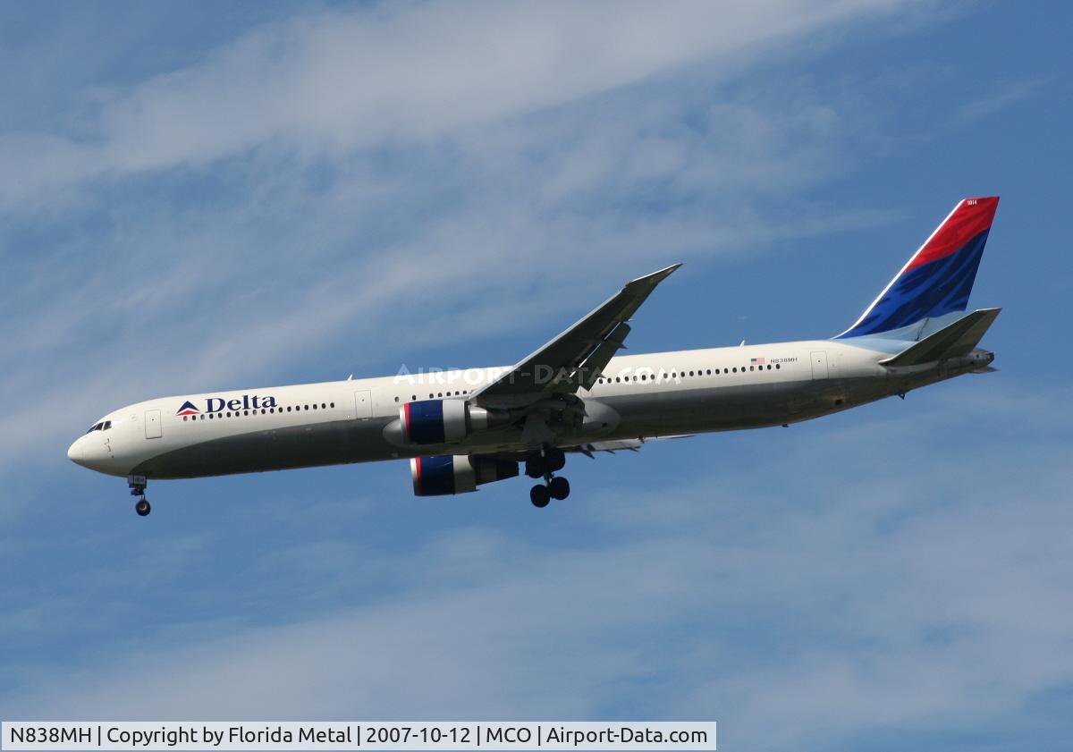 N838MH, 2000 Boeing 767-432/ER C/N 29711, Delta