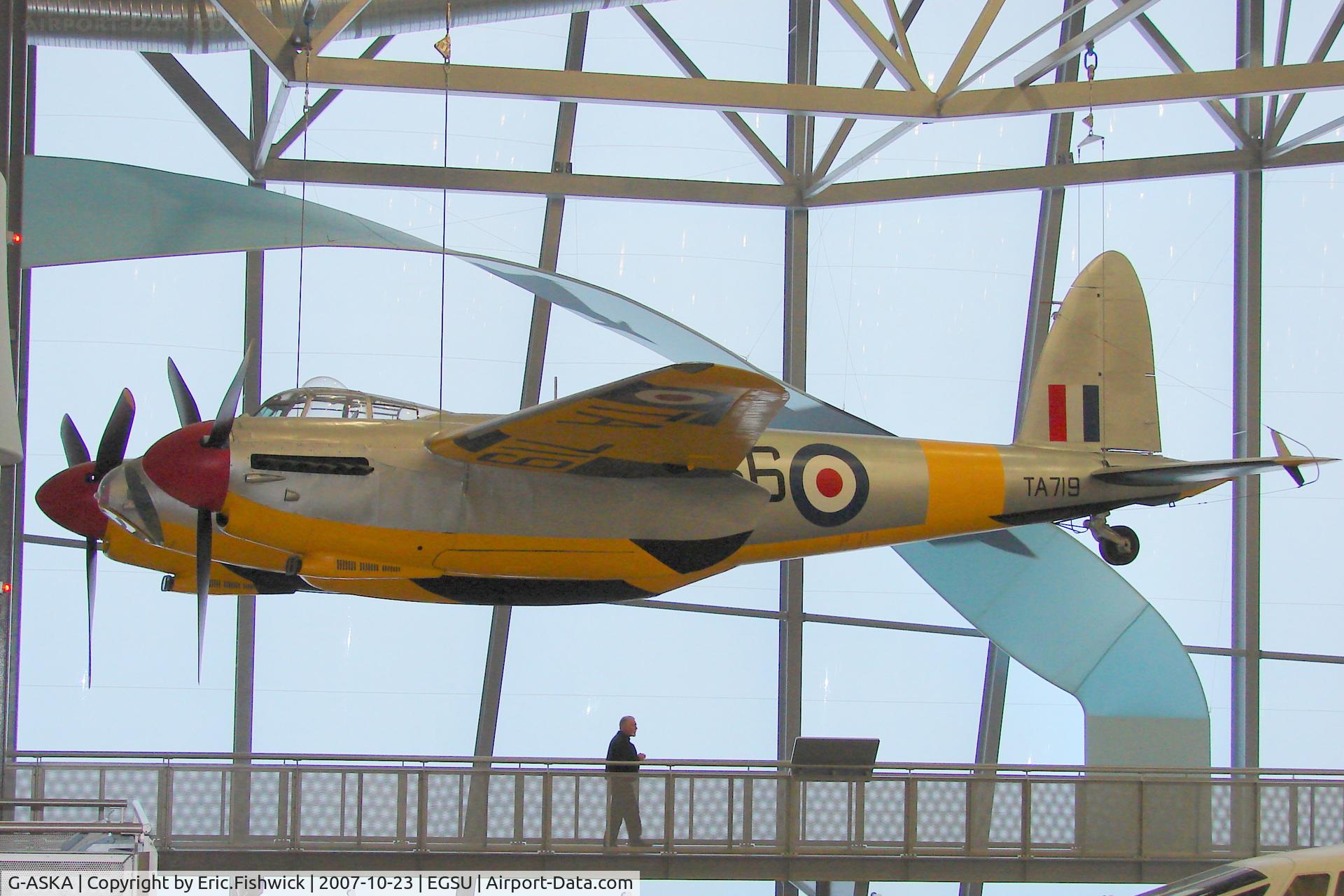 TA719, De Havilland DH-98 Mosquito TT.35 C/N Not found TA719, 1. G-ASKA at Duxford
