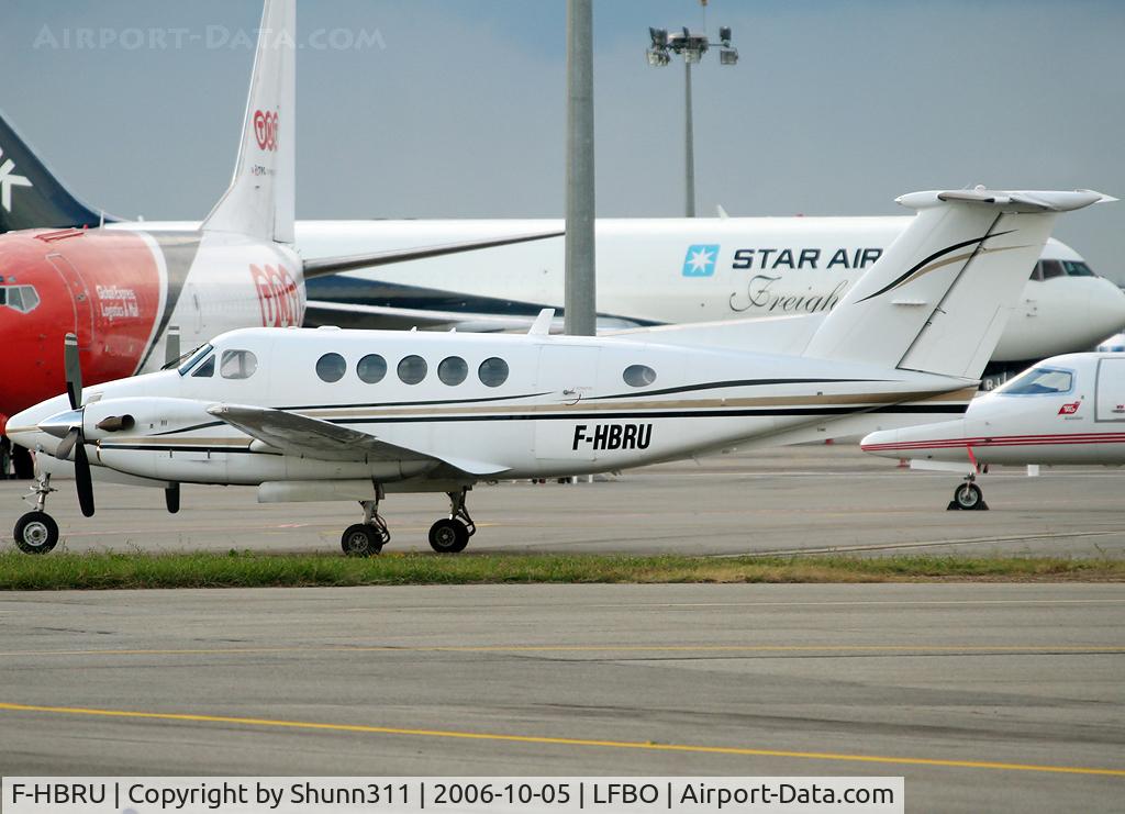 F-HBRU, 1997 Raytheon B200 King Air C/N BB-1561, Parked at the General Aviation apron