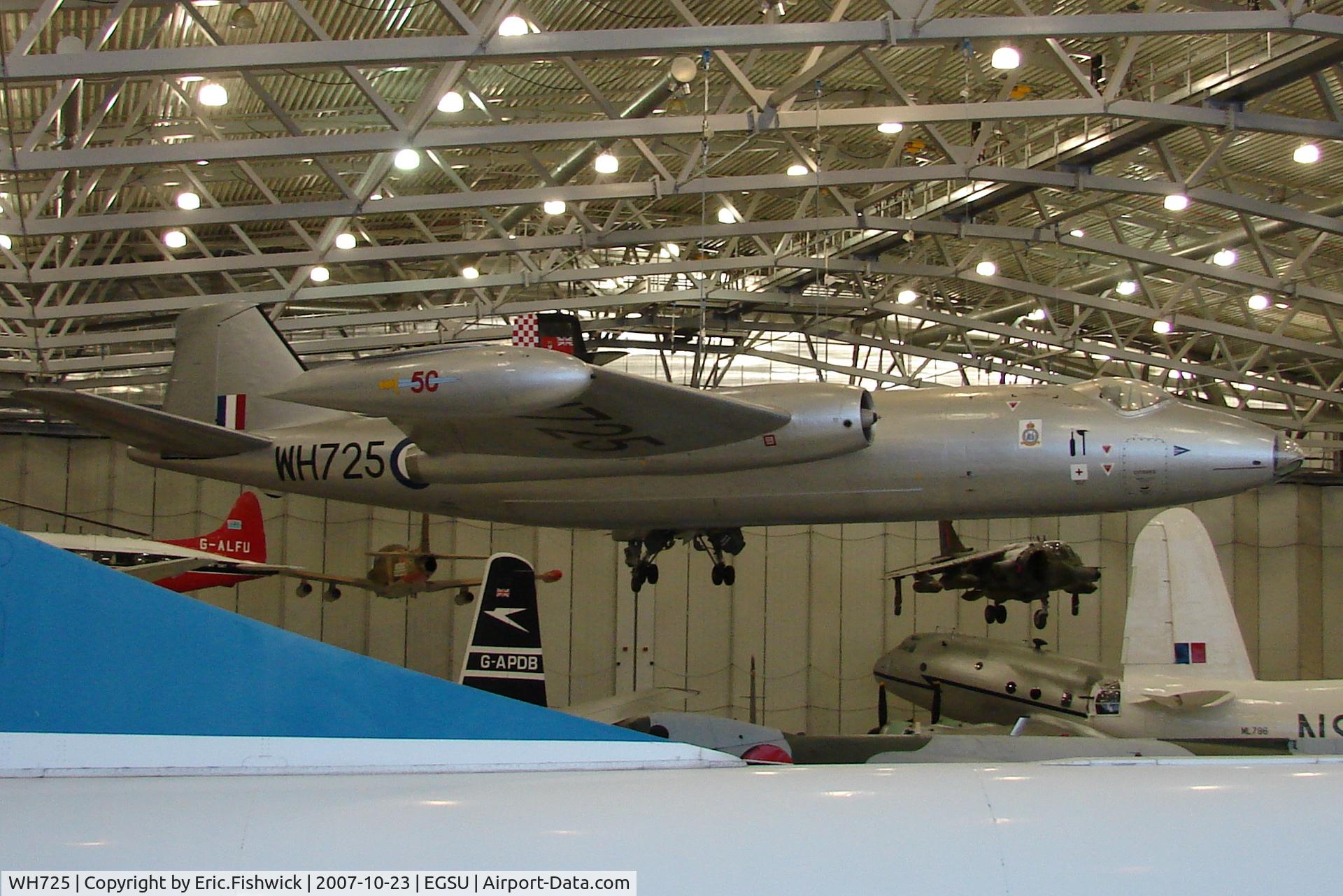 WH725, 1953 English Electric Canberra B.2 C/N EEP71206, 2. English Electric Canberra B2, WH725 at The Imperial War Museum