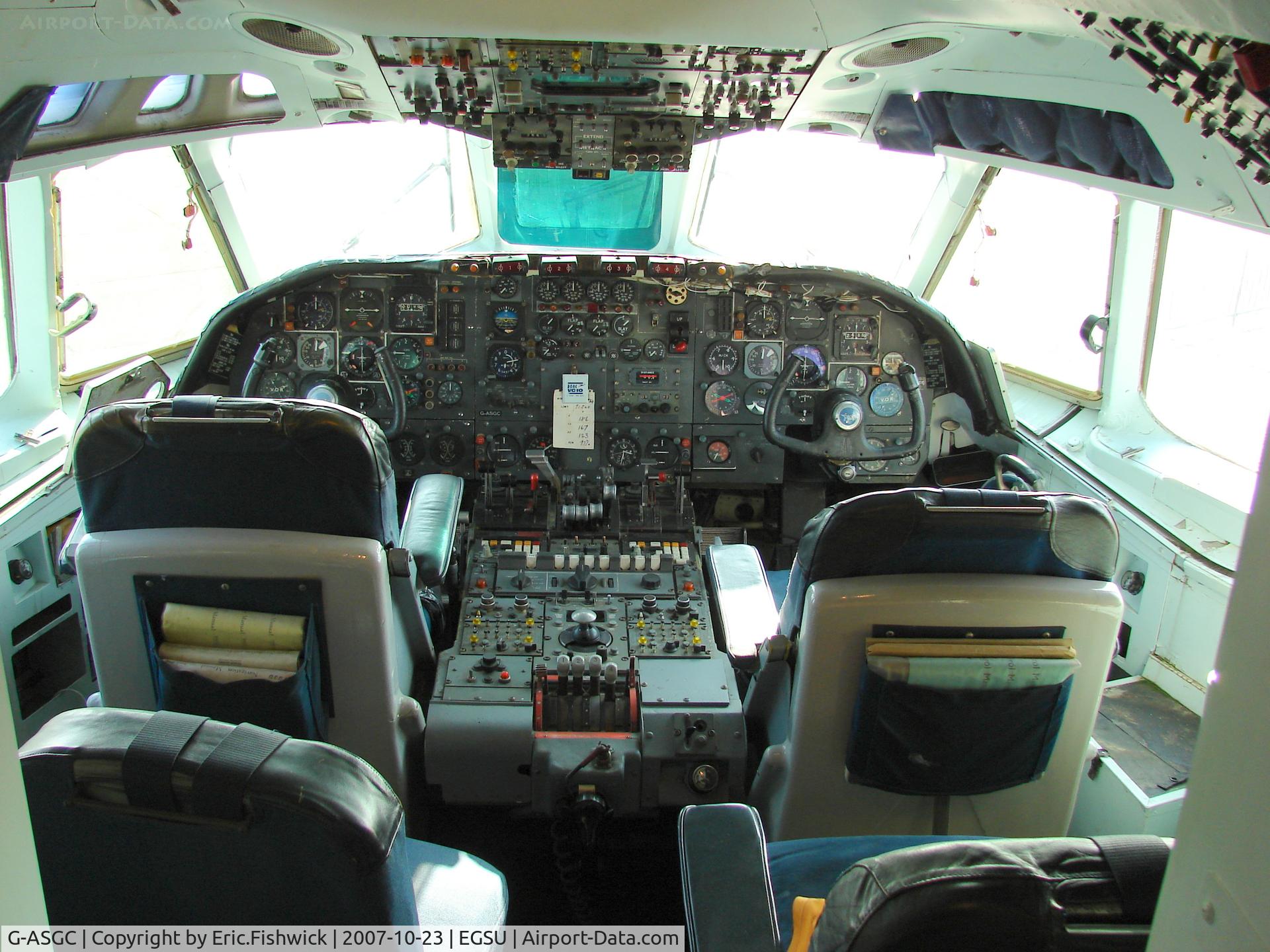 G-ASGC, 1965 BAC Super VC10 Srs 1151 C/N 853, 5. G-ASGC - Flight Deck