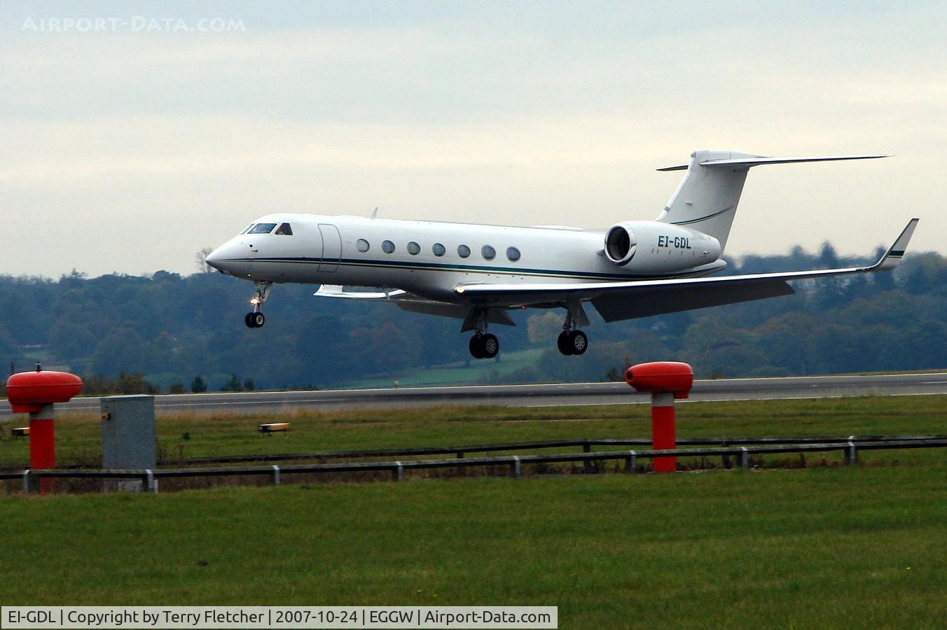 EI-GDL, 2005 Gulfstream Aerospace GV-SP (G550) C/N 5068, on a busy day at Luton Airport (UK)