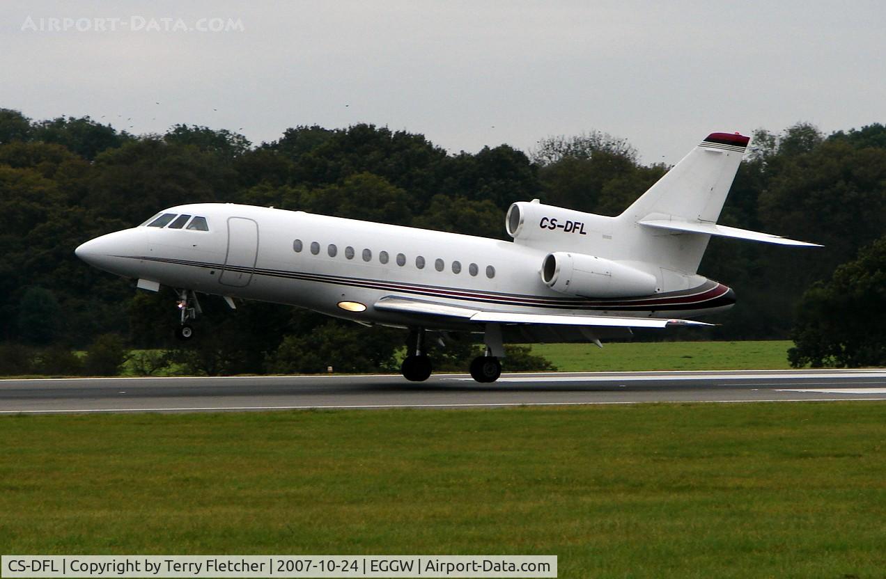 CS-DFL, 2002 Dassault Falcon 900EX EASy C/N 097, on a busy day at Luton Airport (UK)