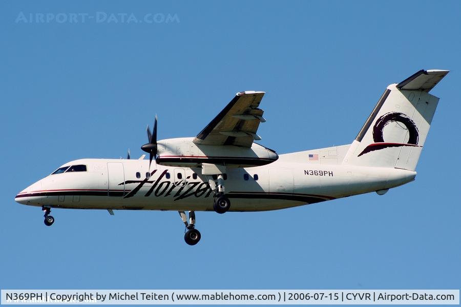 N369PH, 1998 Bombardier DHC-8-202 Dash 8 C/N 513, Horizon Air about to land