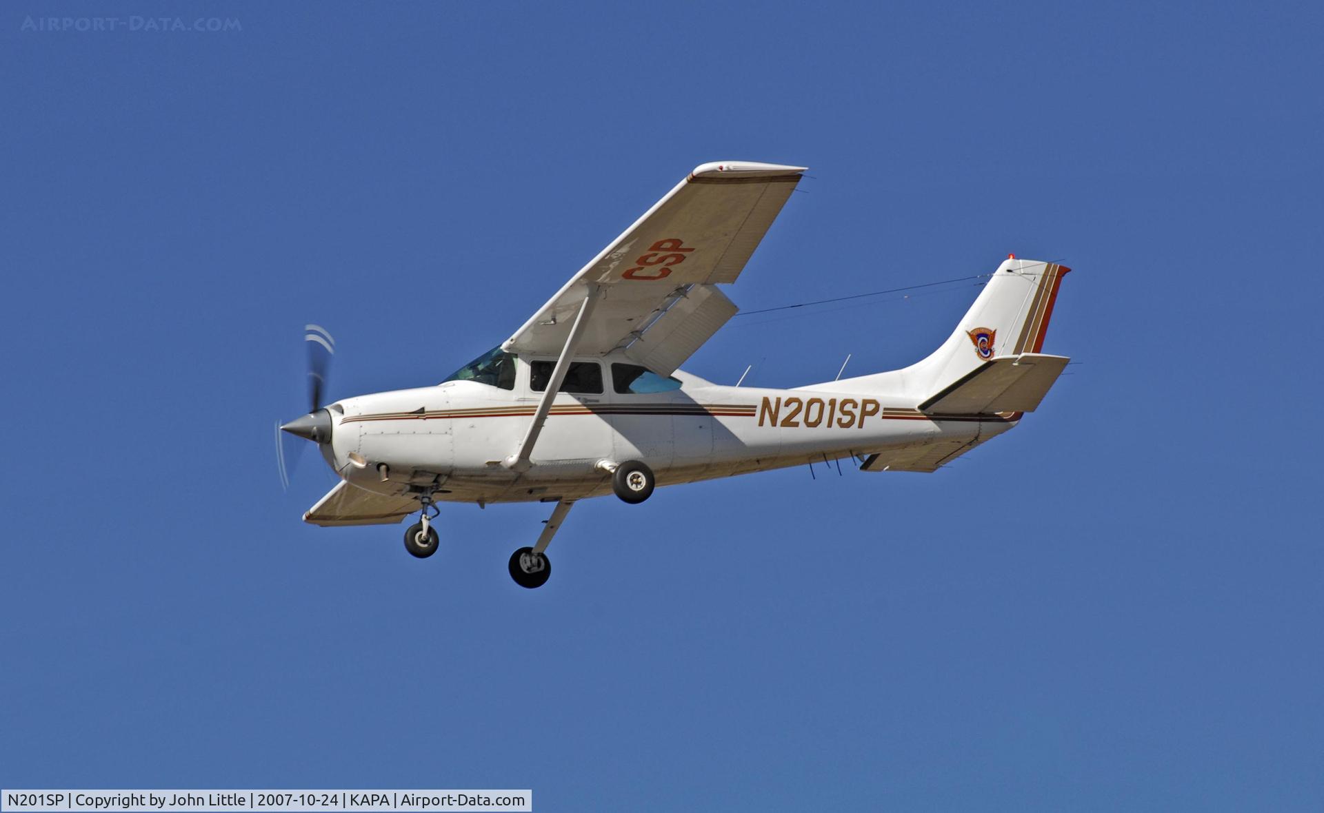N201SP, 1983 Cessna T182 Skylane C/N 18268313, Over the Fence to 17L