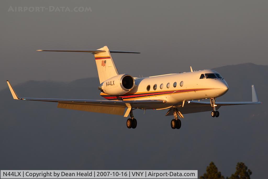 N44LX, 1989 Gulfstream Aerospace G-IV C/N 1114, Trans Exec Air Service Inc 1989 Gulfstream G-IV N44LX on short-final to RWY 16R in great evening light.
