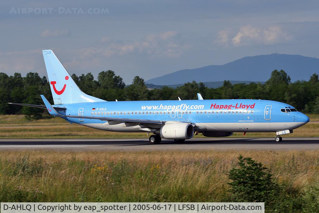 D-AHLQ, 2002 Boeing 737-8K5 C/N 32906, departing rwy 16