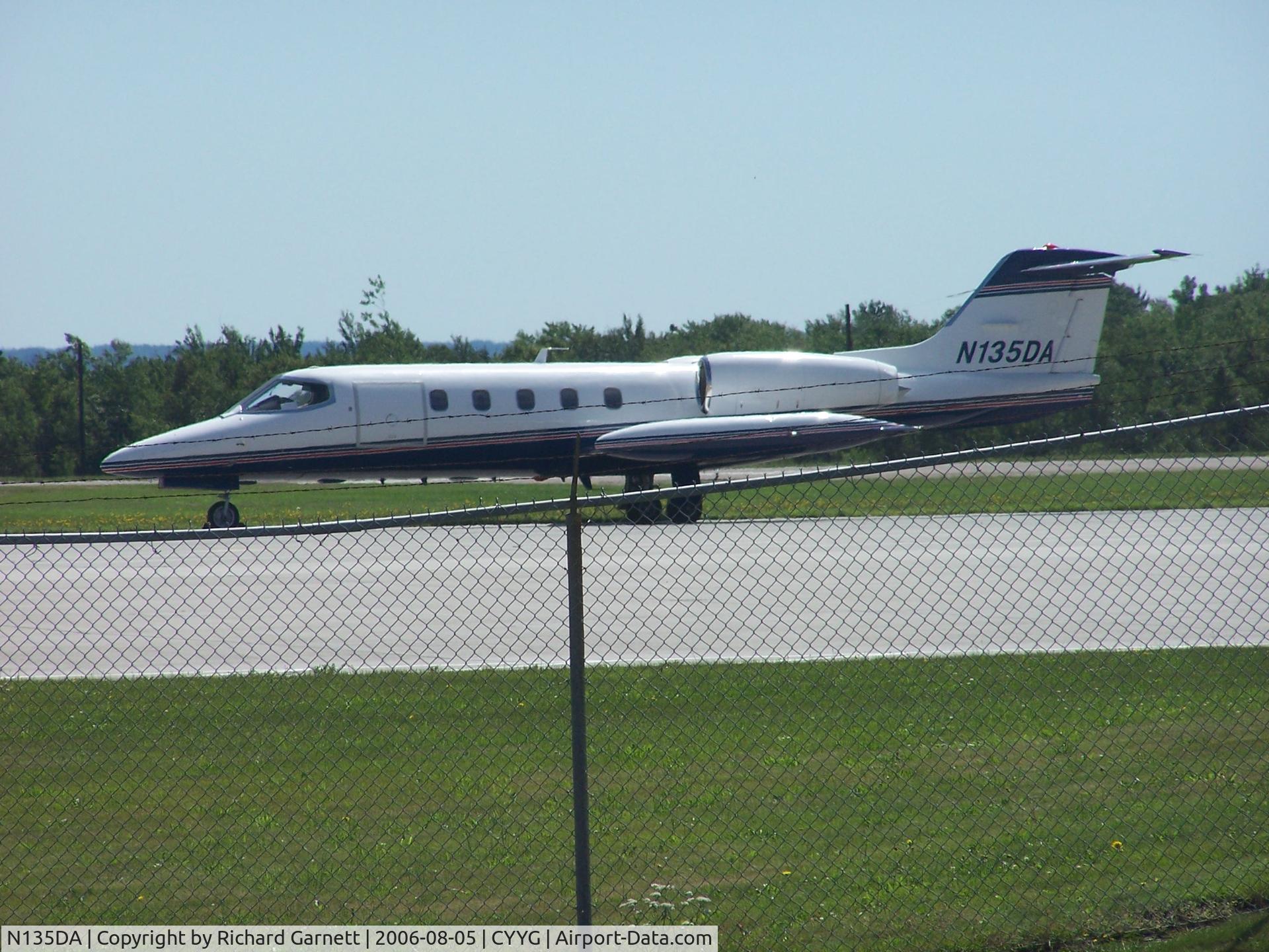 N135DA, Gates Learjet 35A C/N 35A-405, Lear Jet 35