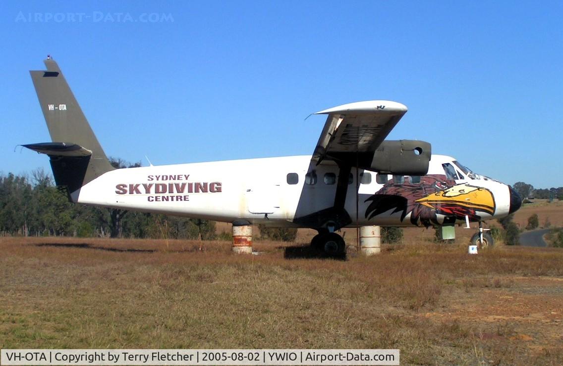 VH-OTA, 1967 De Havilland Canada DHC-6-100 Twin Otter C/N 90, This Twin Otter for the Parachute Center has been reduced to a source of spares