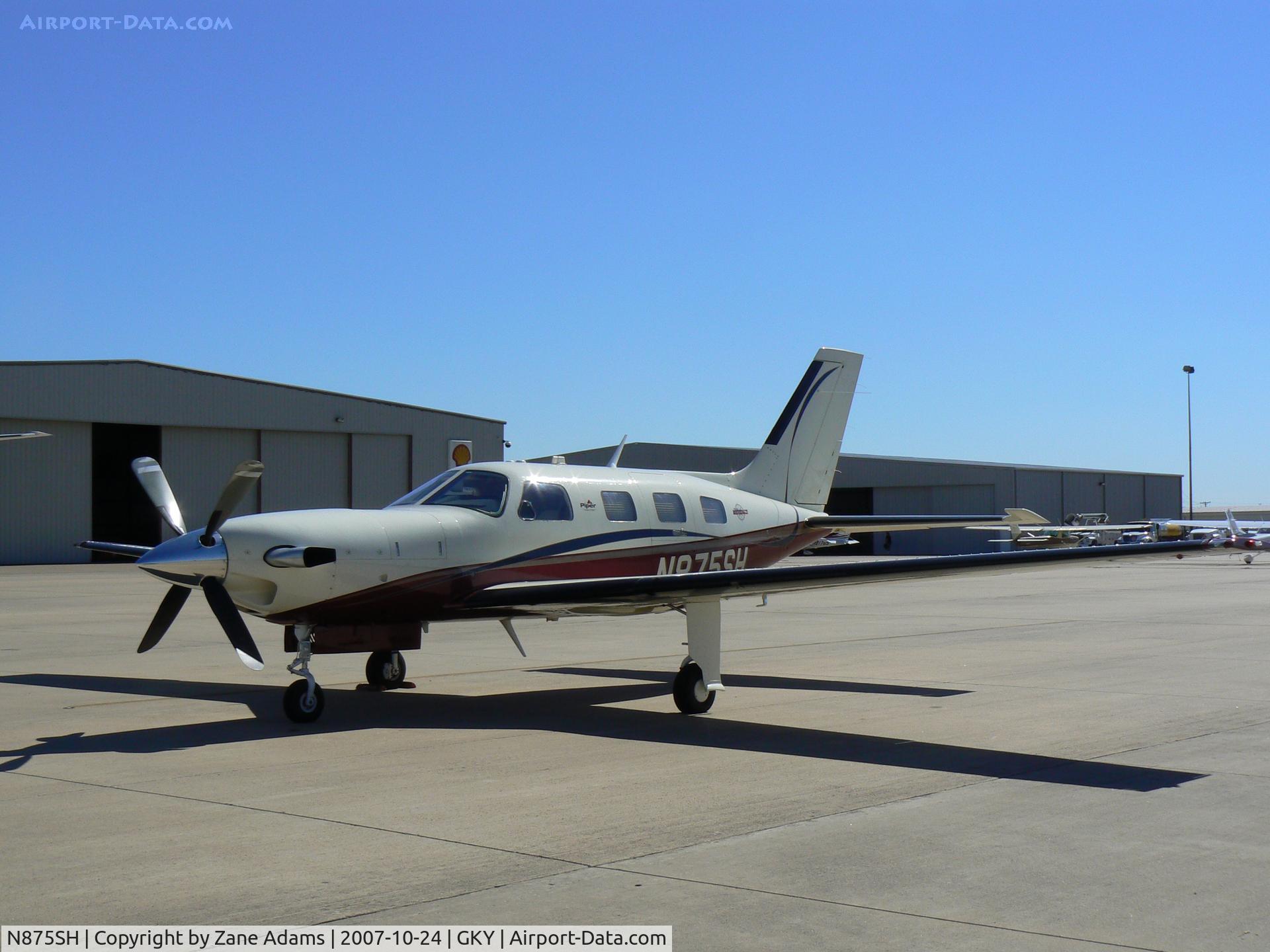 N875SH, 2004 Piper PA-46-500TP C/N 4697174, On the ramp at Arlington Muni