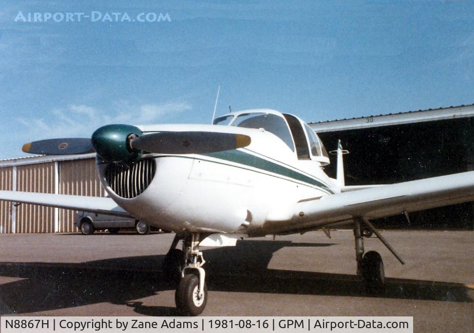 N8867H, 1947 North American Navion C/N NAV-4-867, On the ramp at Grand Prairie Muni