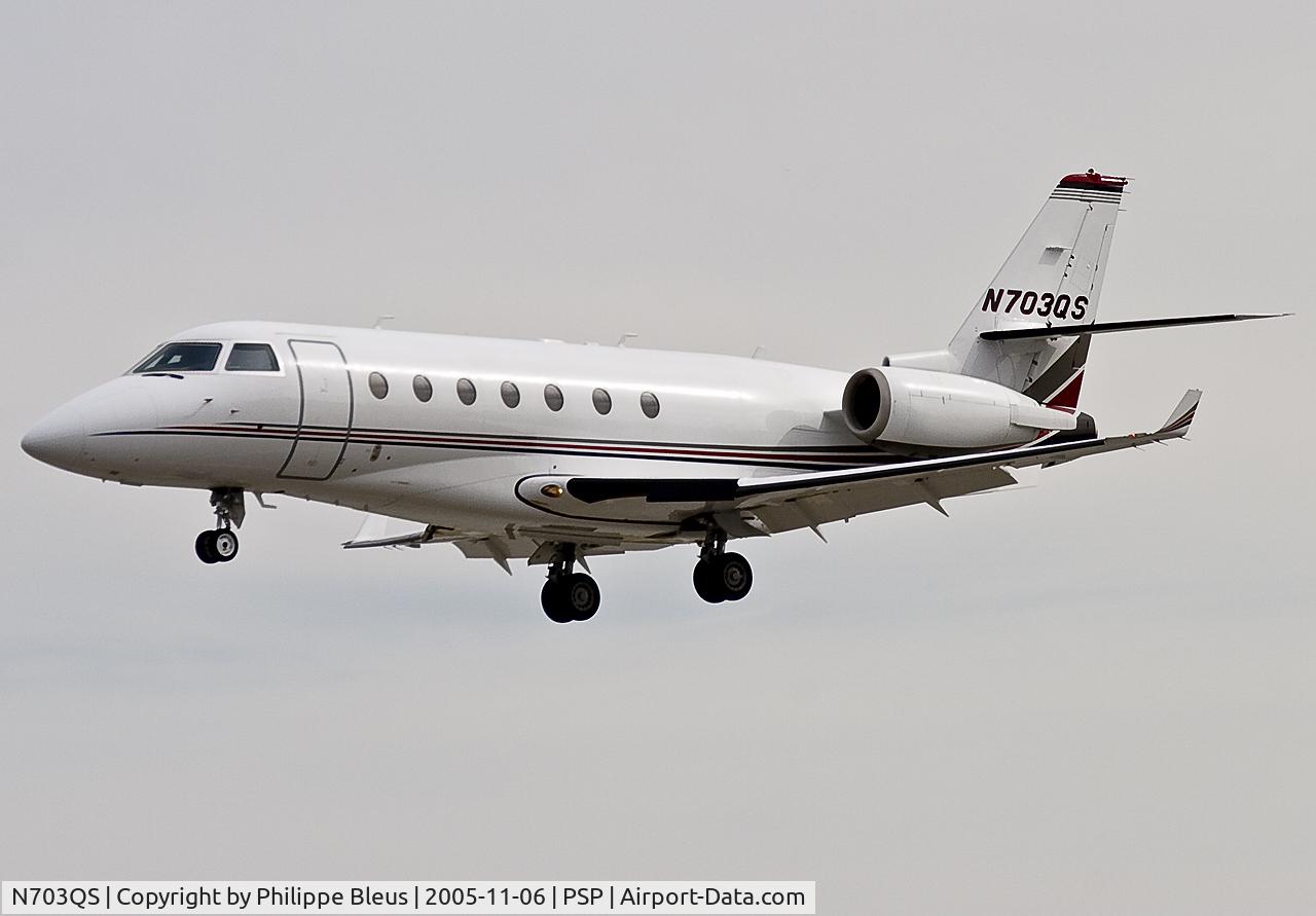 N703QS, 2002 Israel Aircraft Industries Gulfstream 200 C/N 060, About to land on rwy 31L.
