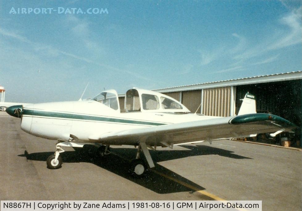 N8867H, 1947 North American Navion C/N NAV-4-867, On the ramp at Grand Prairie Muni
