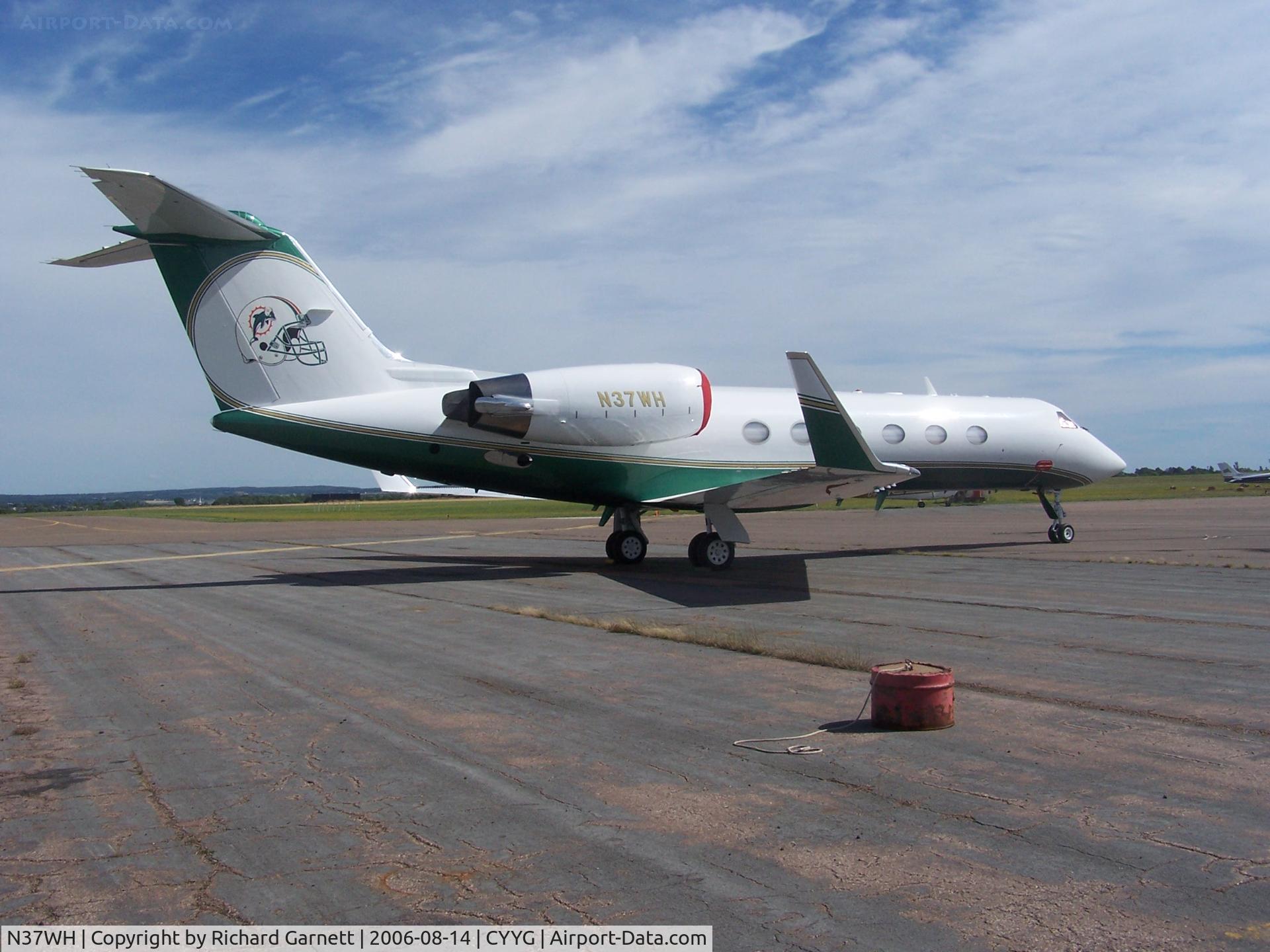 N37WH, 1994 Gulfstream Aerospace G-IV C/N 1243, Miami Dolphins Owner